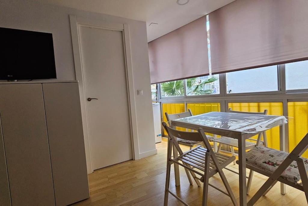 Estudio Centrico A 2 Minutos De La Playa Salou Buitenkant foto
